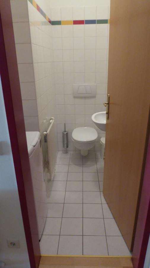 Familien Chalet Mit Direktem Bademantelgang Zur Therme Locsmánd Kültér fotó